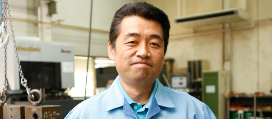技術部（型設計製作）の匠　近影